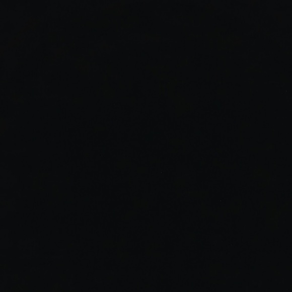 Meet your Posher, Karina - Picture 1 of 1